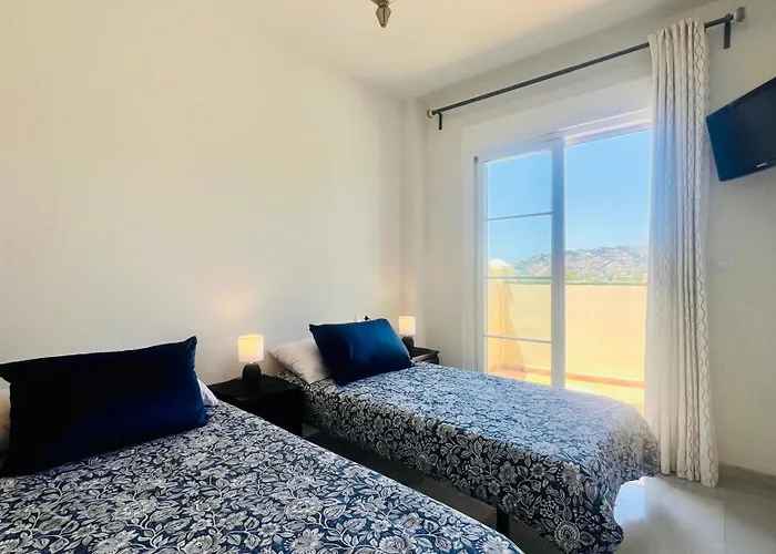 Будинок відпочинку Sea & Sierra Escape Нерха