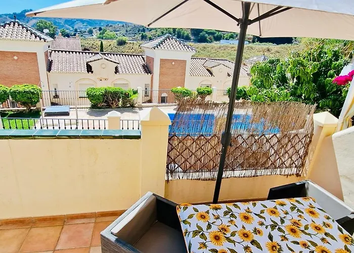 Sea & Sierra Escape * Nerja